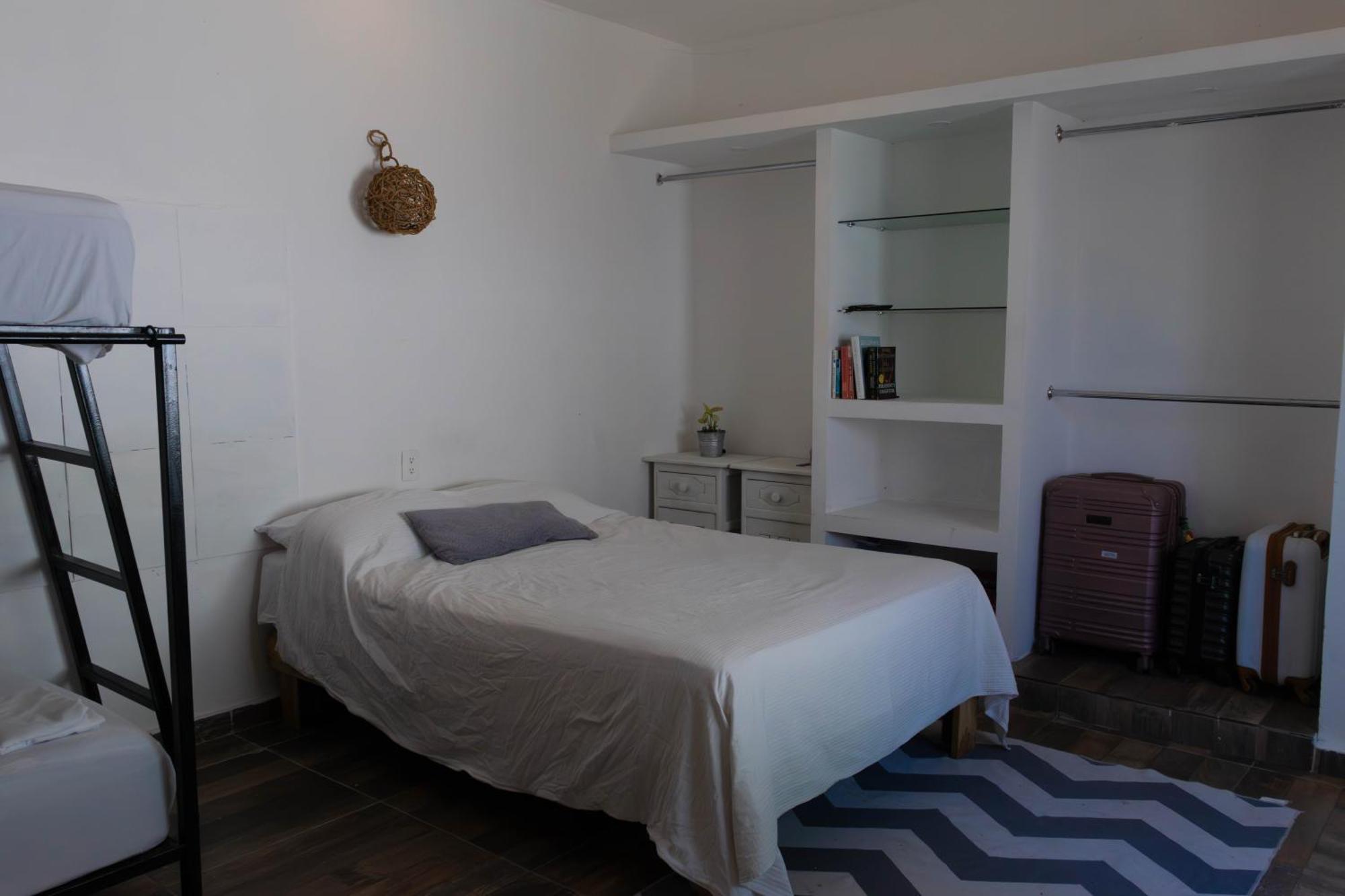 The Hostal Inn 신데 델 카르멘 외부 사진
