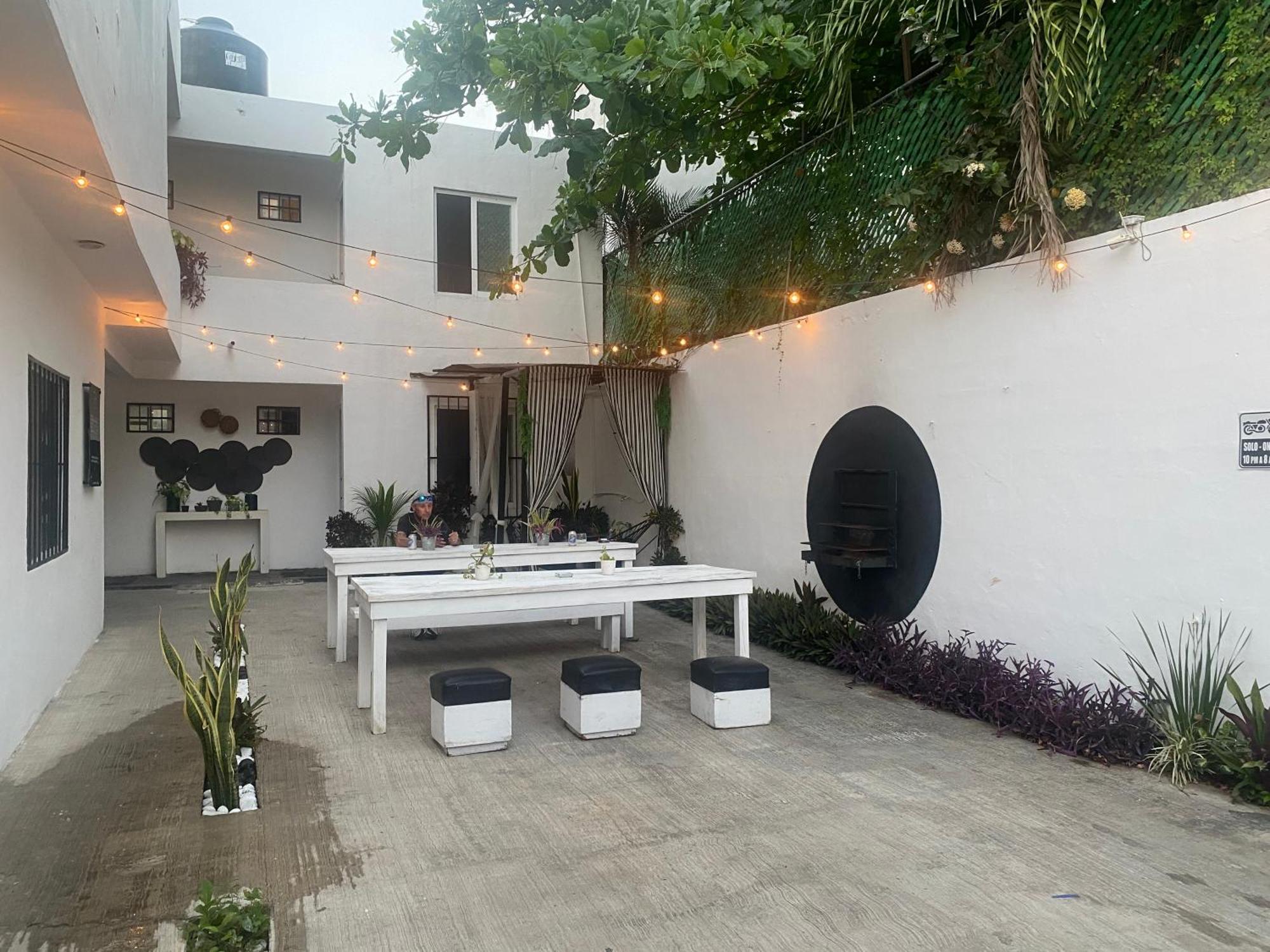 The Hostal Inn 신데 델 카르멘 외부 사진